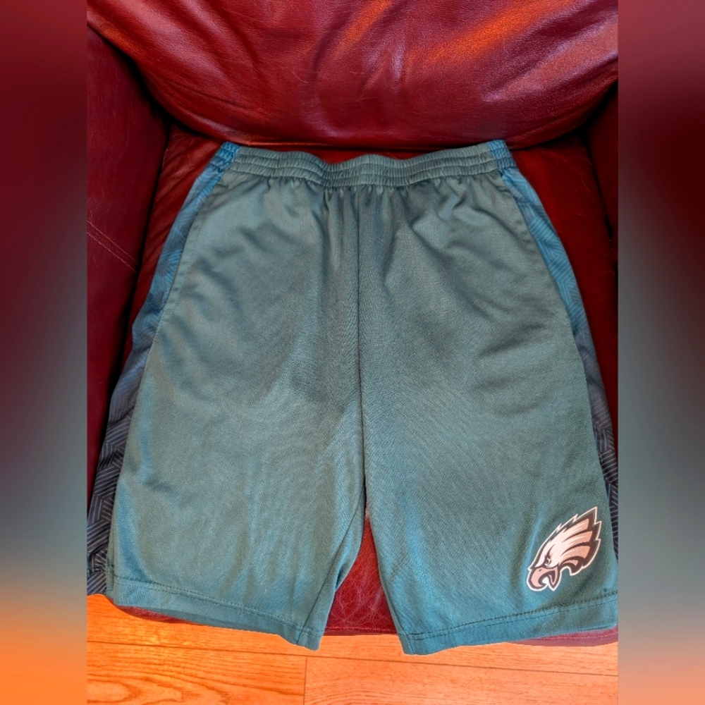 Philadelphia Eagles Shorts With Pockets Youth Size 18
